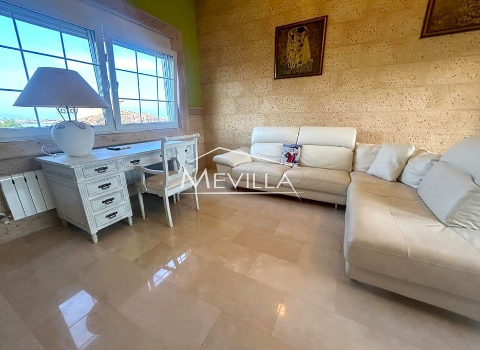 3 chambre Villa/Maison à vendre à Los Balcones avec piscine garage - 495 000 € (Ref: 9077409)