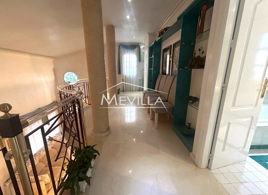 3 chambre Villa/Maison à vendre à Los Balcones avec piscine garage - 495 000 € (Ref: 9077409)