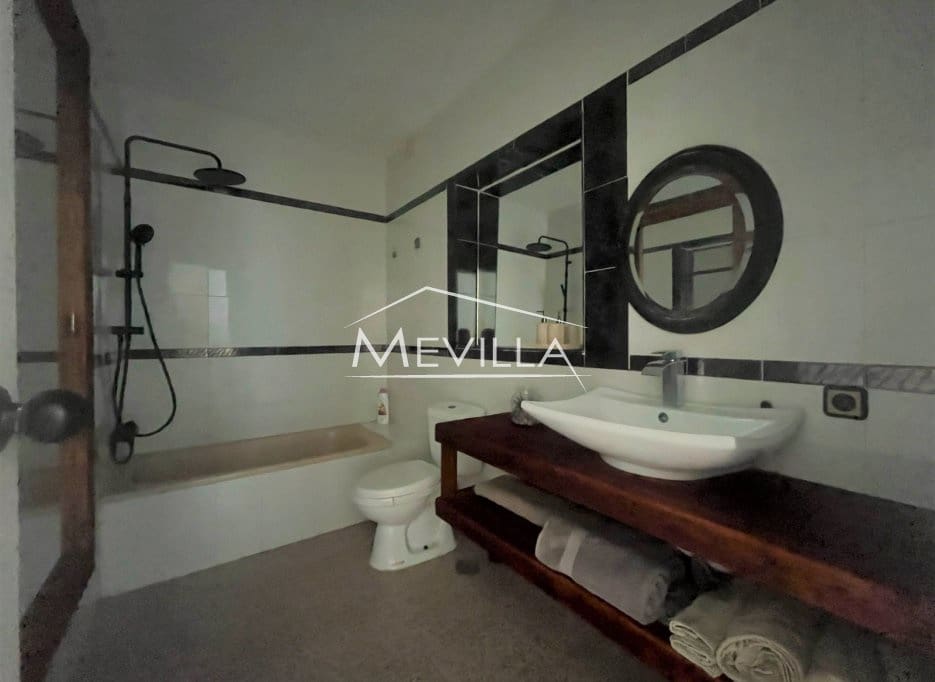 4 slaapkamer Huis te koop in Torrevieja - € 299.000 (Ref: 9077415)