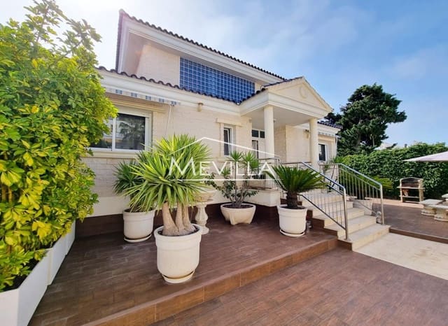 5 soveværelse Villa til salg i Torrevieja med swimmingpool garage - € 1.170.000 (Ref: 9077416)