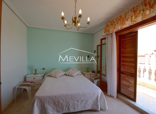 4 quarto Casa em Banda para venda em Torre de la Horadada, Pilar de la Horadada com garagem - 270 000 € (Ref: 9077418)