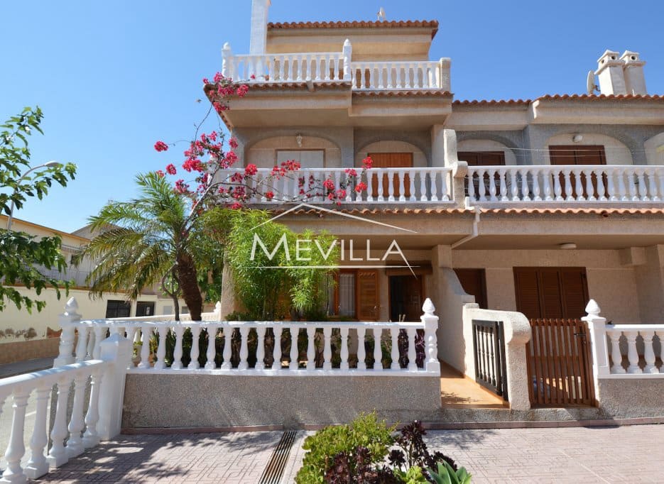 4 quarto Casa em Banda para venda em Torre de la Horadada com garagem - 270 000 € (Ref: 9077418)