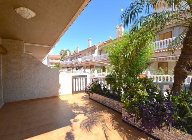 4 quarto Casa em Banda para venda em Torre de la Horadada, Pilar de la Horadada com garagem - 270 000 € (Ref: 9077418)