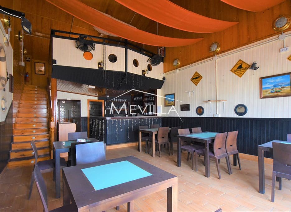 Erhverv til salg i Villamartin - € 159.000 (Ref: 9077419)