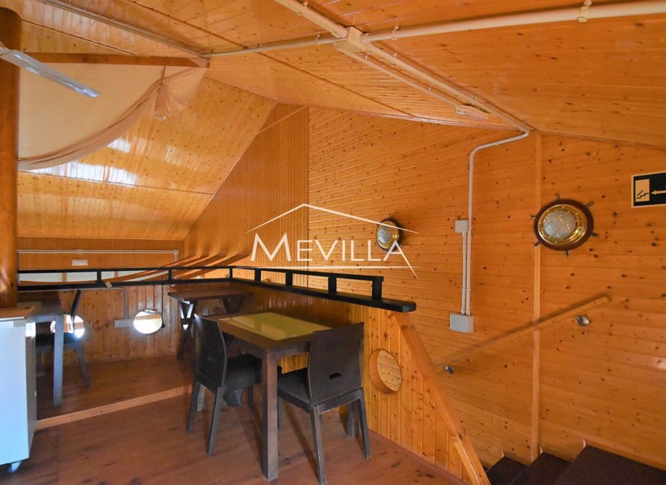 Erhverv til salg i Villamartin - € 159.000 (Ref: 9077419)