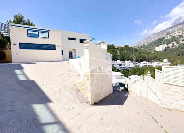 Chalet de 5 habitaciones en Altea en venta con piscina garaje - 895.000 € (Ref: 9077422)