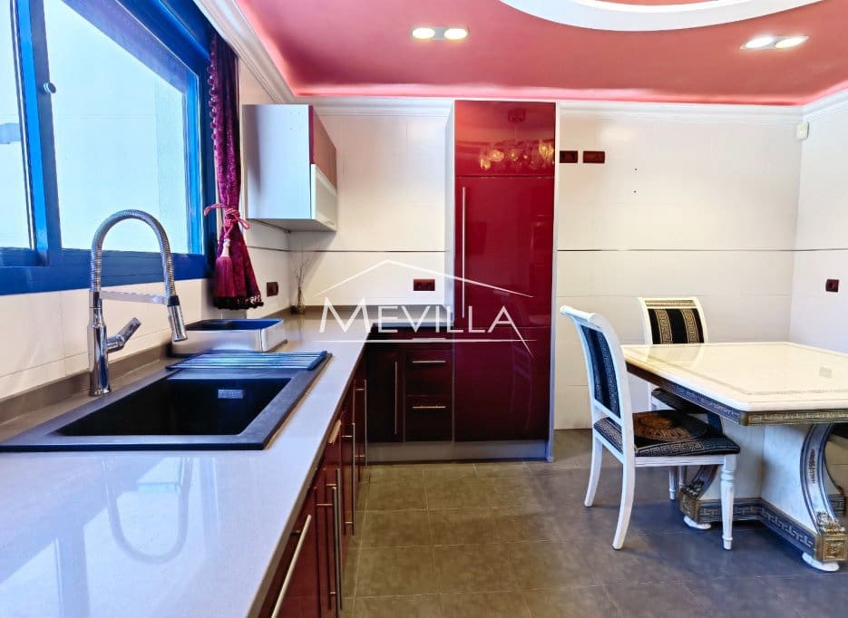 Chalet de 5 habitaciones en Altea en venta con piscina garaje - 895.000 € (Ref: 9077422)