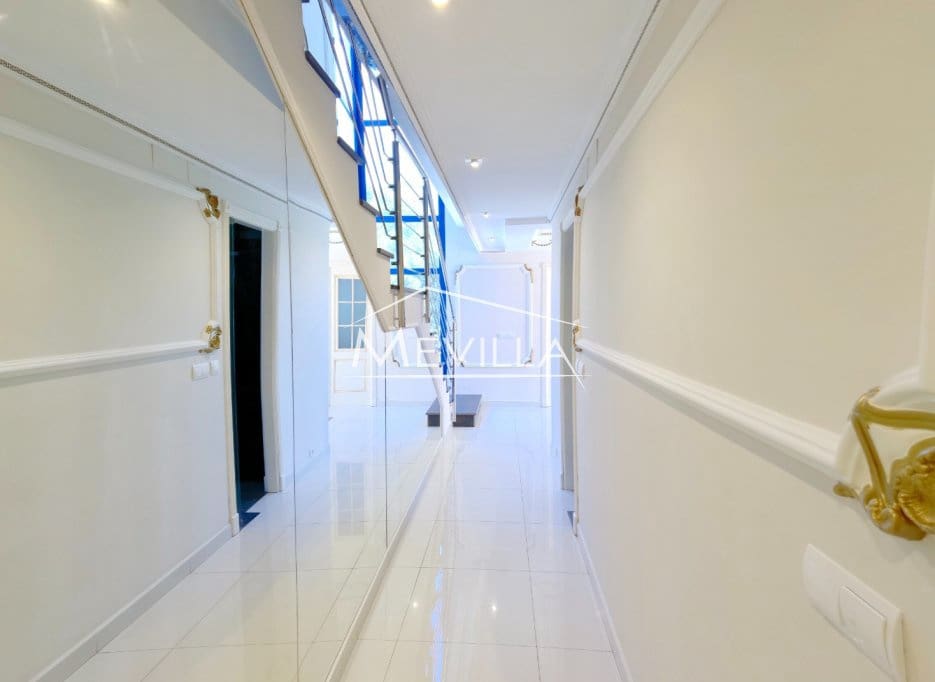 Chalet de 5 habitaciones en Altea en venta con piscina garaje - 895.000 € (Ref: 9077422)