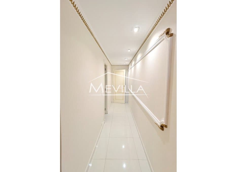 Chalet de 5 habitaciones en Altea en venta con piscina garaje - 895.000 € (Ref: 9077422)