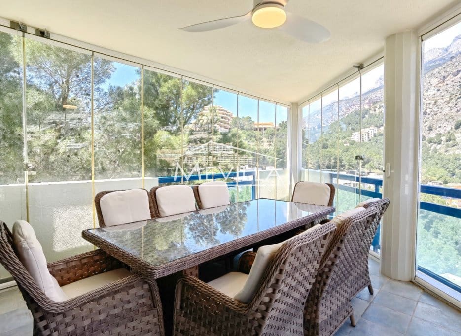 Chalet de 5 habitaciones en Altea en venta con piscina garaje - 895.000 € (Ref: 9077422)