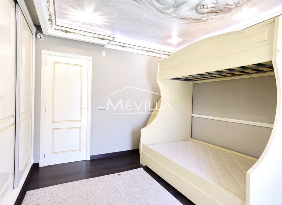 Chalet de 5 habitaciones en Altea en venta con piscina garaje - 895.000 € (Ref: 9077422)