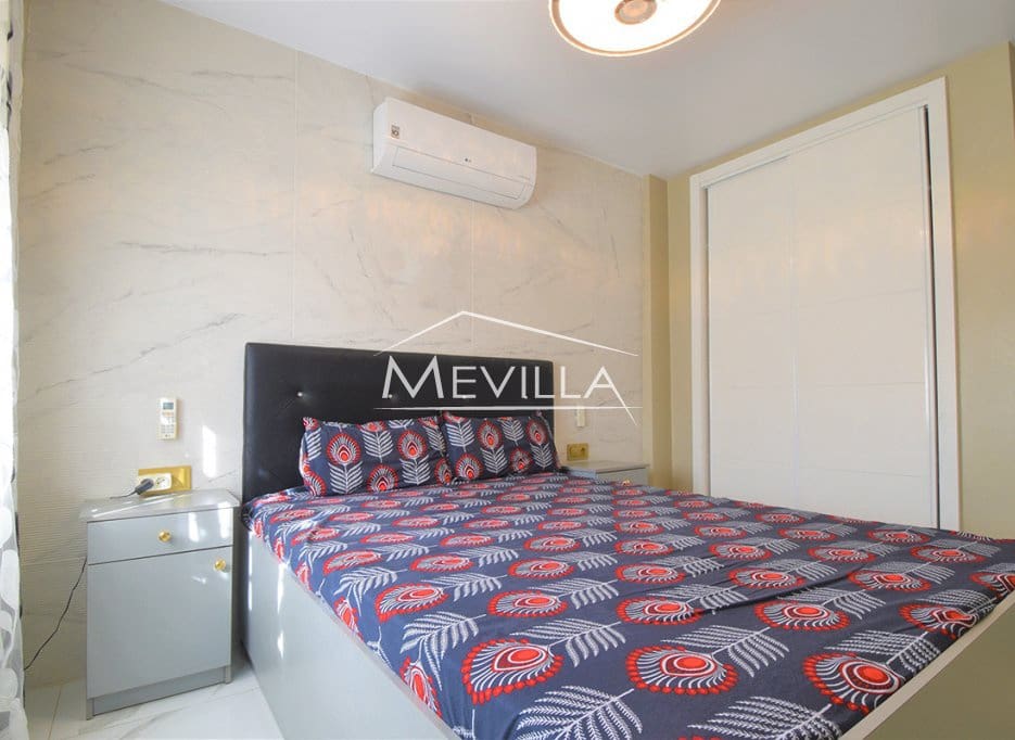 4 sypialnia Willa na sprzedaż w Los Altos z basenem garażem - 329 000 € (Ref: 9077426)