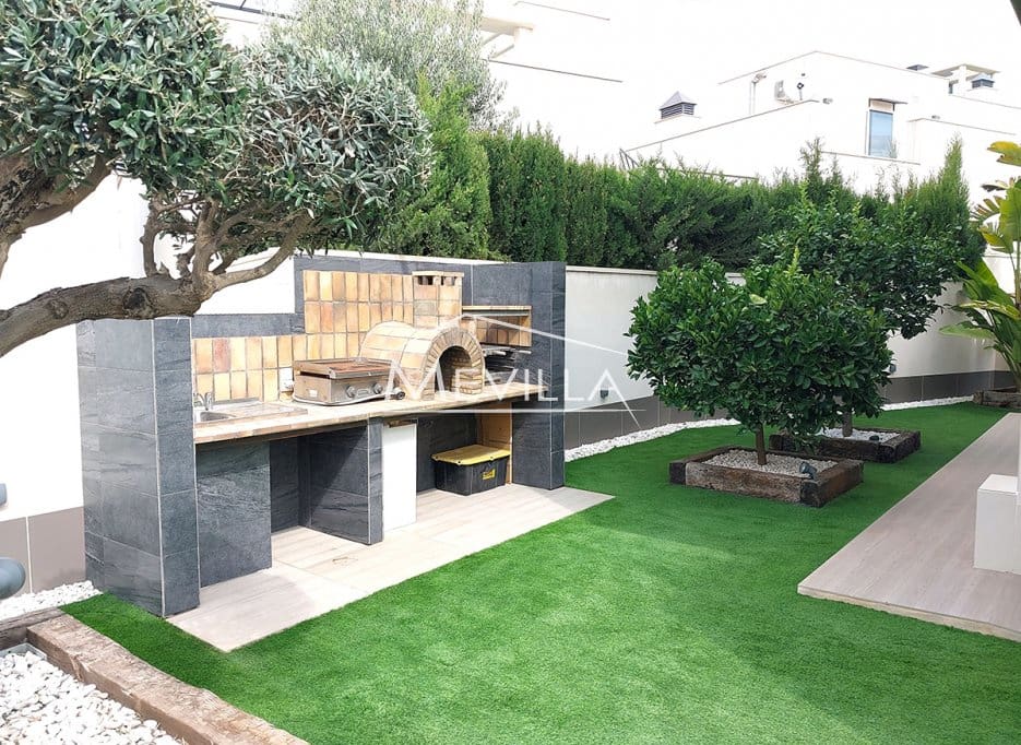 5 soveværelse Villa til salg i San Miguel de Salinas med swimmingpool garage - € 849.000 (Ref: 9077429)