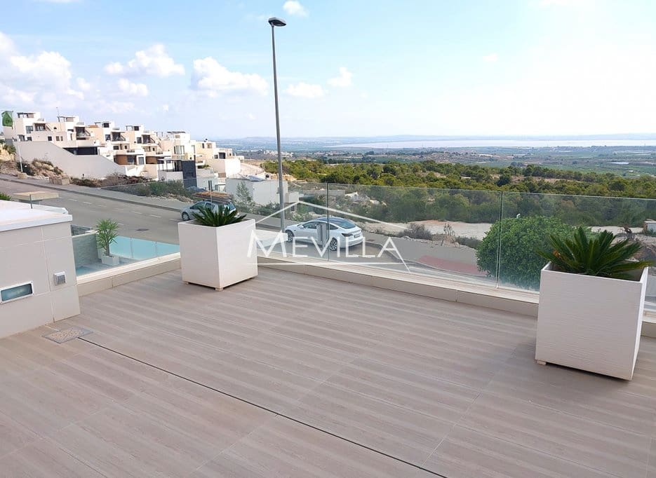 5 soveværelse Villa til salg i San Miguel de Salinas med swimmingpool garage - € 849.000 (Ref: 9077429)