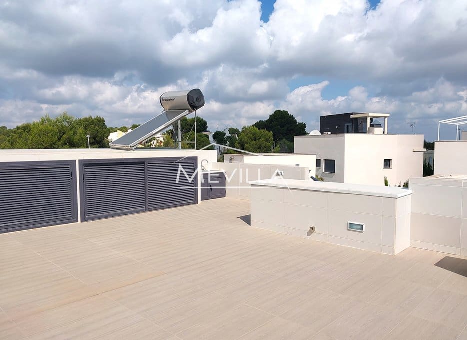 5 soveværelse Villa til salg i San Miguel de Salinas med swimmingpool garage - € 849.000 (Ref: 9077429)