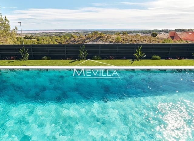 3 quarto Moradia para venda em San Miguel de Salinas com piscina garagem - 574 000 € (Ref: 9077433)