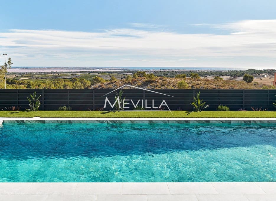 3 bedroom Villa for sale in San Miguel de Salinas with pool garage - € 574,000 (Ref: 9077433)