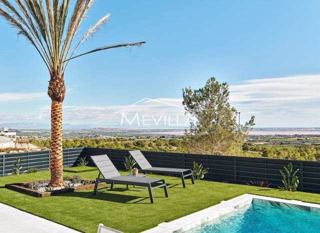 3 quarto Moradia para venda em San Miguel de Salinas com piscina garagem - 574 000 € (Ref: 9077433)