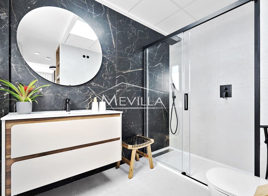 3 bedroom Villa for sale in San Miguel de Salinas with pool garage - € 574,000 (Ref: 9077433)