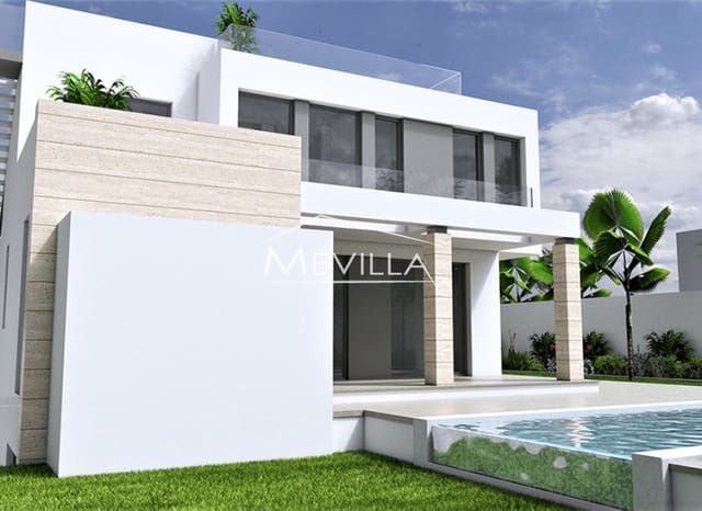 3 Zimmer Villa zu verkaufen in Miramar - Torre del Moro, Torrevieja mit Pool Garage - 690.000 € (Ref: 9077446)