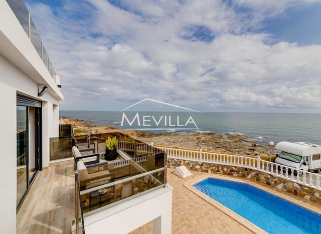 4 bedroom Villa for sale in Torrevieja with pool garage - € 990,000 (Ref: 9077449)