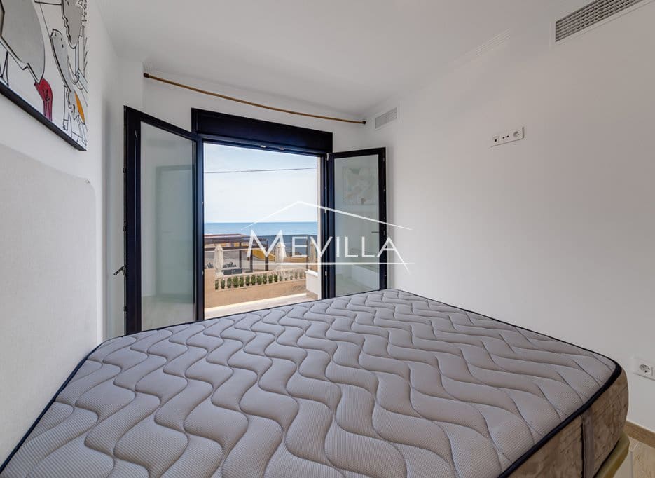 4 bedroom Villa for sale in Torrevieja with pool garage - € 990,000 (Ref: 9077449)