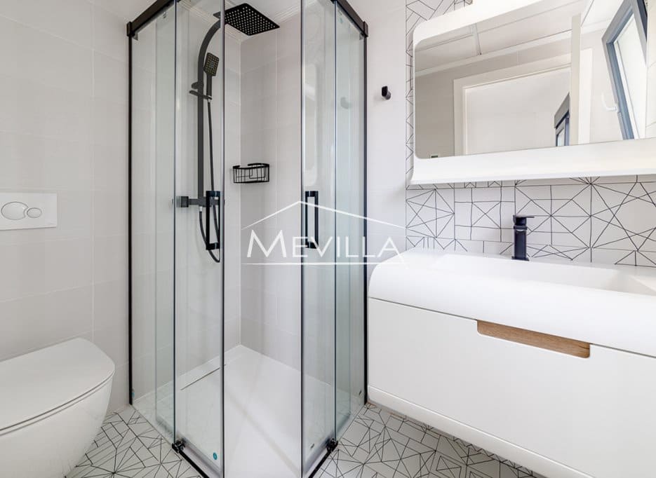 4 bedroom Villa for sale in Torrevieja with pool garage - € 990,000 (Ref: 9077449)