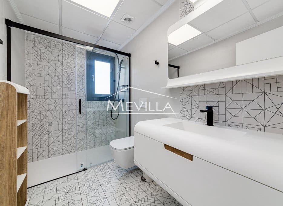 4 bedroom Villa for sale in Torrevieja with pool garage - € 990,000 (Ref: 9077449)