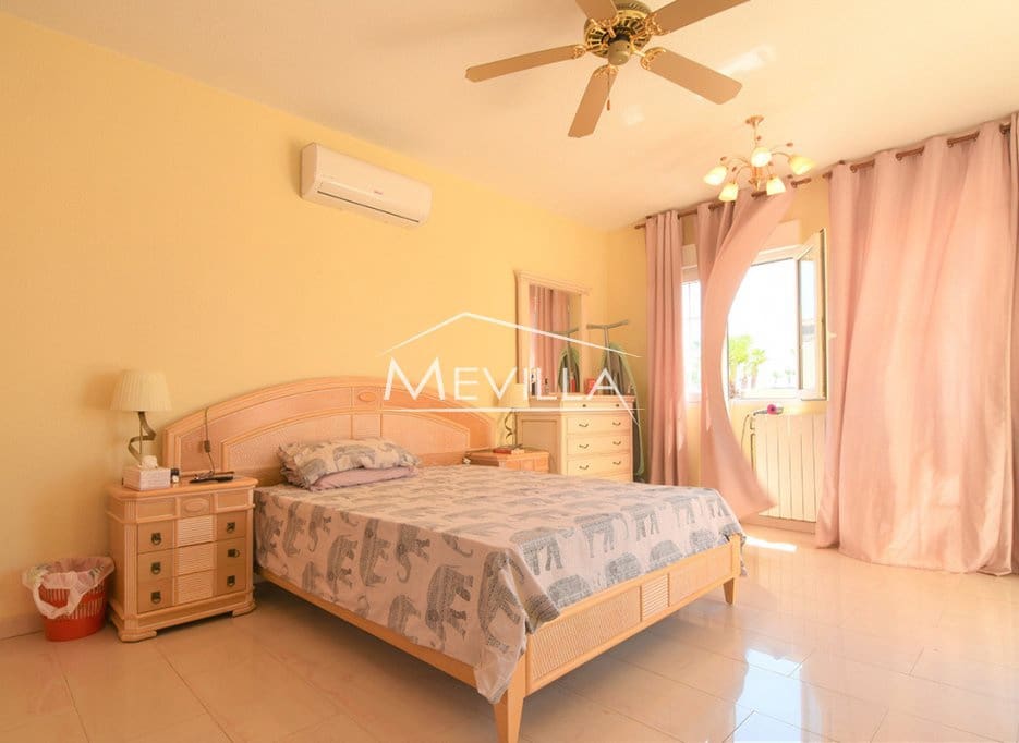 3 chambre Villa/Maison à vendre à Playa Flamenca avec piscine garage - 360 000 € (Ref: 9123878)