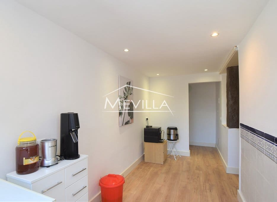 3 camera da letto Casa in vendita in Villamartin con piscina garage - 239.000 € (Rif: 9175450)