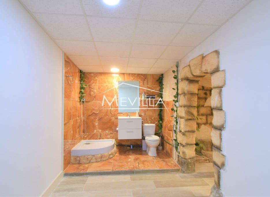 3 camera da letto Casa in vendita in Villamartin con piscina garage - 239.000 € (Rif: 9175450)