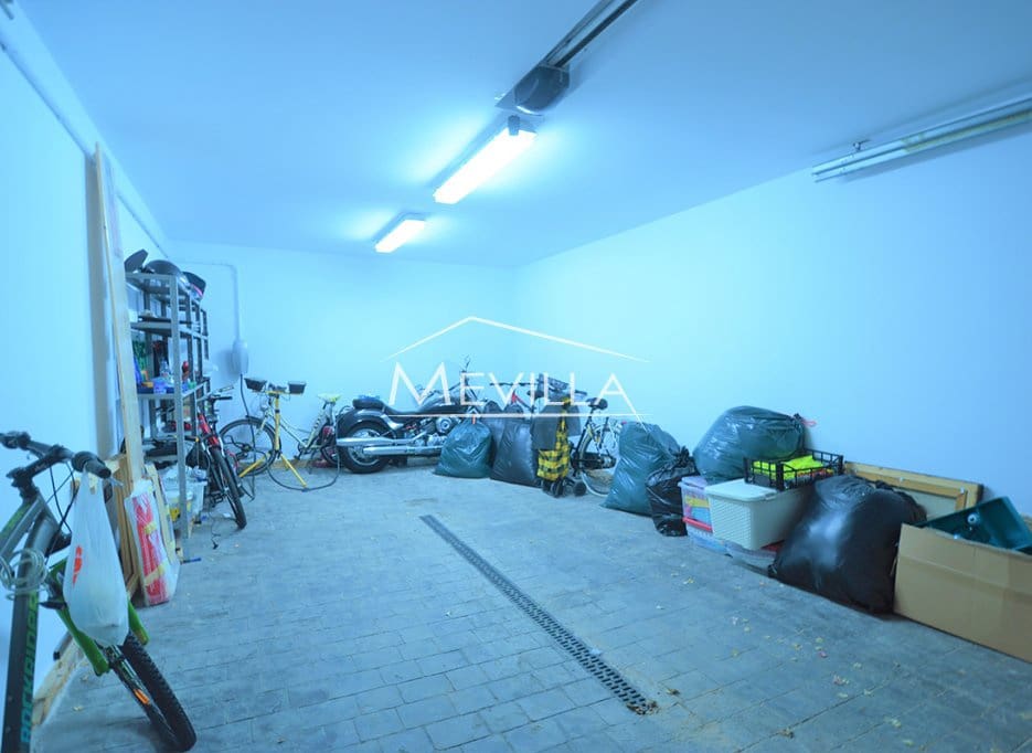 4 bedroom Villa for sale in Cabo Roig with pool garage - € 2,350,000 (Ref: 9184295)