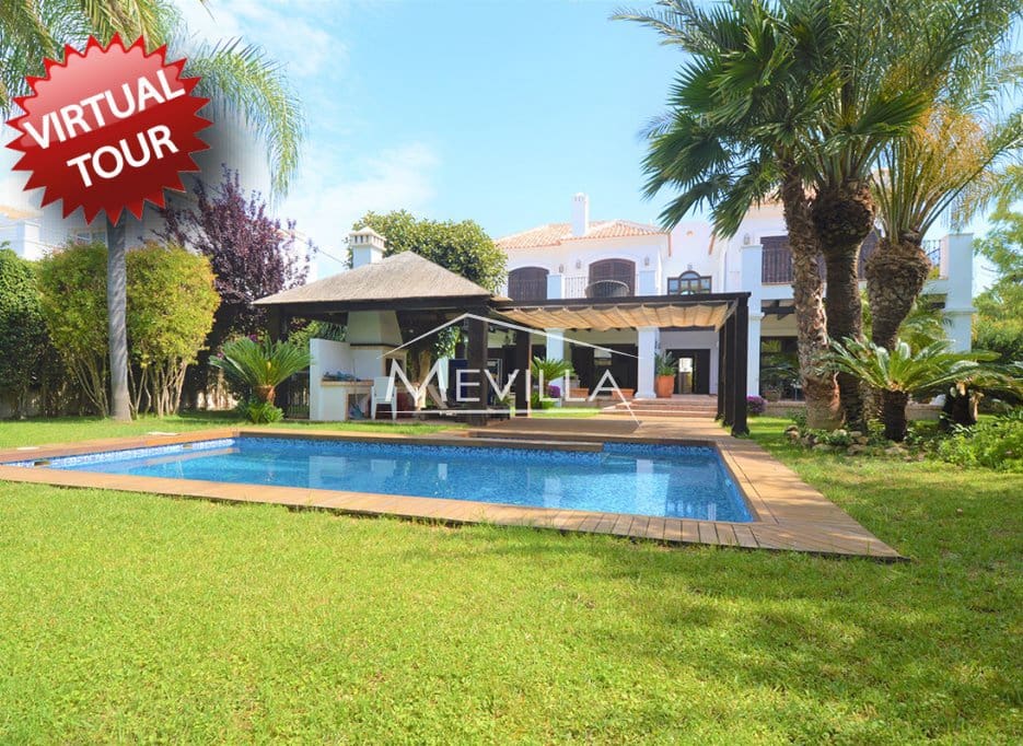 4 bedroom Villa for sale in Cabo Roig with pool garage - € 2,350,000 (Ref: 9184295)