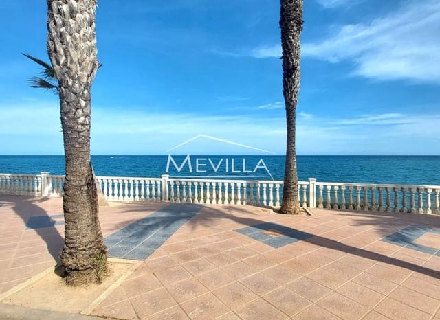 3 quarto Casa em Banda para venda em Torre de la Horadada, Pilar de la Horadada com garagem - 625 000 € (Ref: 9203508)