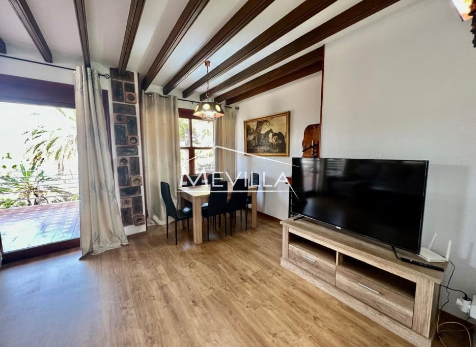 4 Zimmer Villa zu verkaufen in Campoamor mit Pool Garage - 775.000 € (Ref: 9207482)