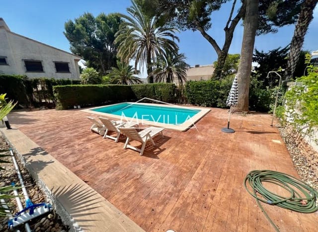 4 Zimmer Villa zu verkaufen in Campoamor, Orihuela mit Pool Garage - 775.000 € (Ref: 9207482)