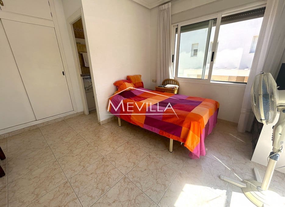 6 bedroom Villa for sale in Cabo Roig with pool garage - € 695,000 (Ref: 9221354)