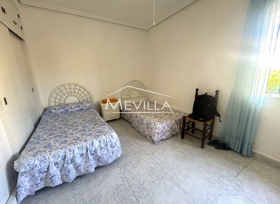 6 bedroom Villa for sale in Cabo Roig with pool garage - € 695,000 (Ref: 9221354)