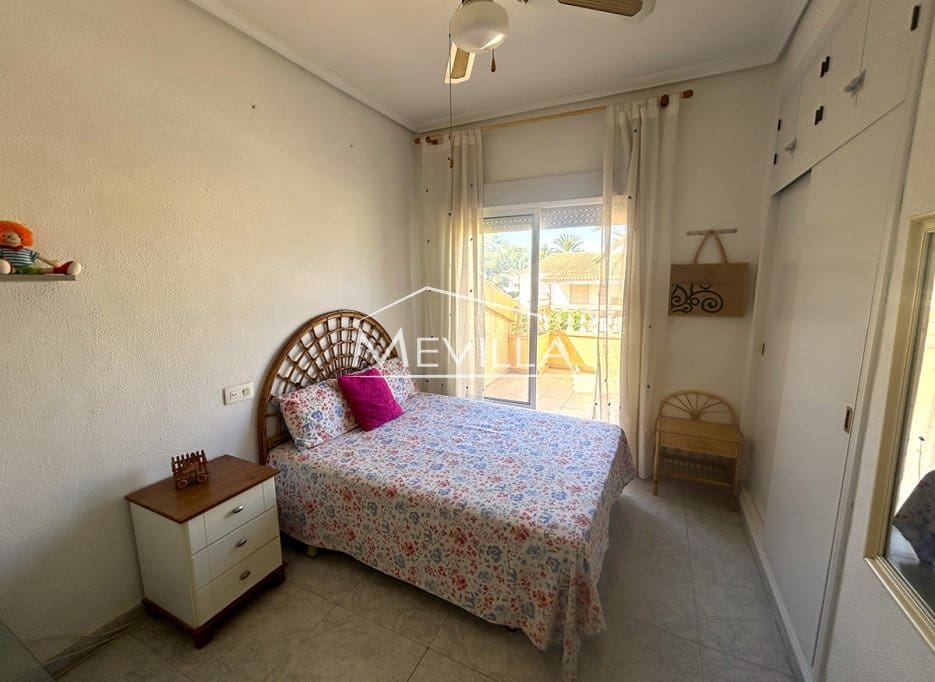 6 bedroom Villa for sale in Cabo Roig with pool garage - € 695,000 (Ref: 9221354)