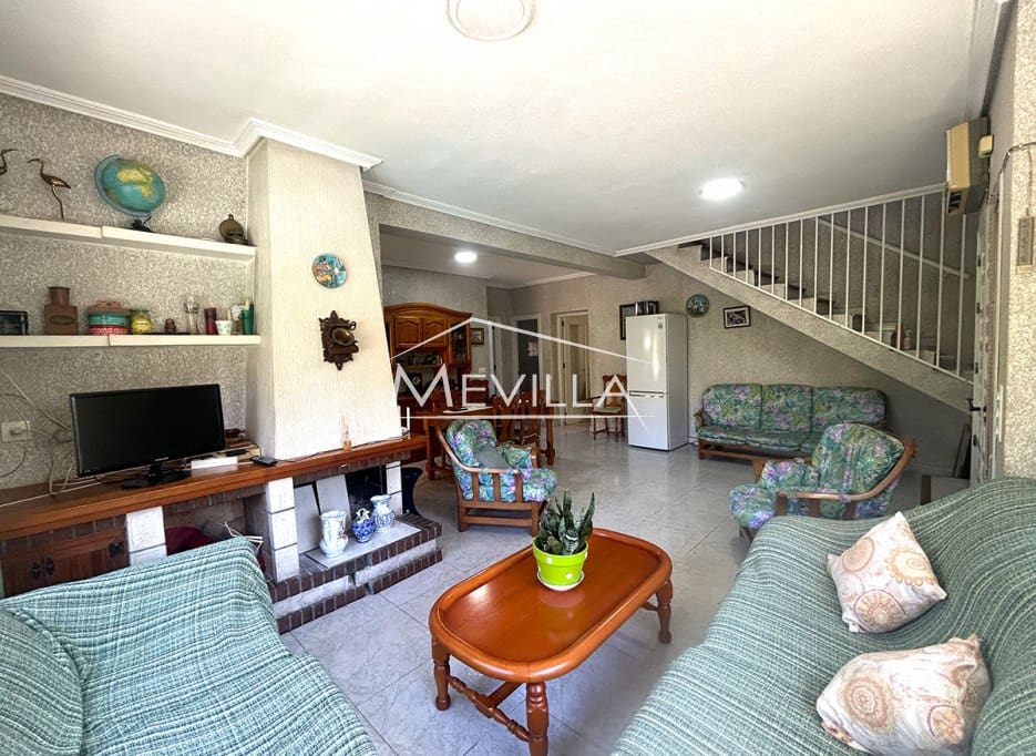 6 bedroom Villa for sale in Cabo Roig with pool garage - € 695,000 (Ref: 9221354)