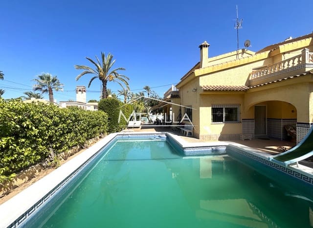 6 bedroom Villa for sale in Cabo Roig, Orihuela with pool garage - € 695,000 (Ref: 9221354)