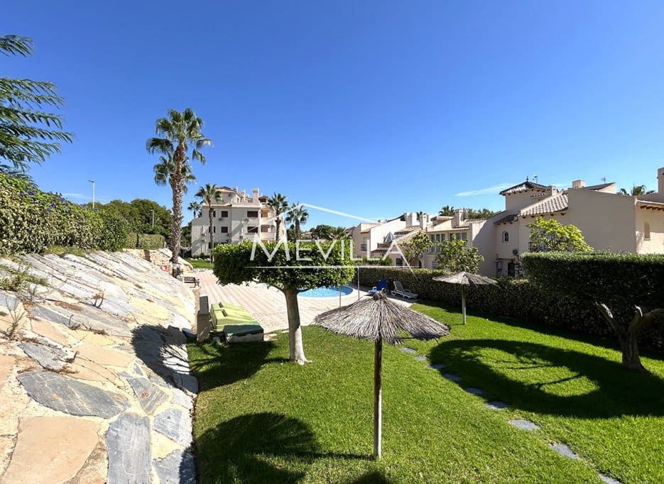 3 Zimmer Apartment zu verkaufen in Villamartin mit Pool Garage - 219.995 € (Ref: 9223692)