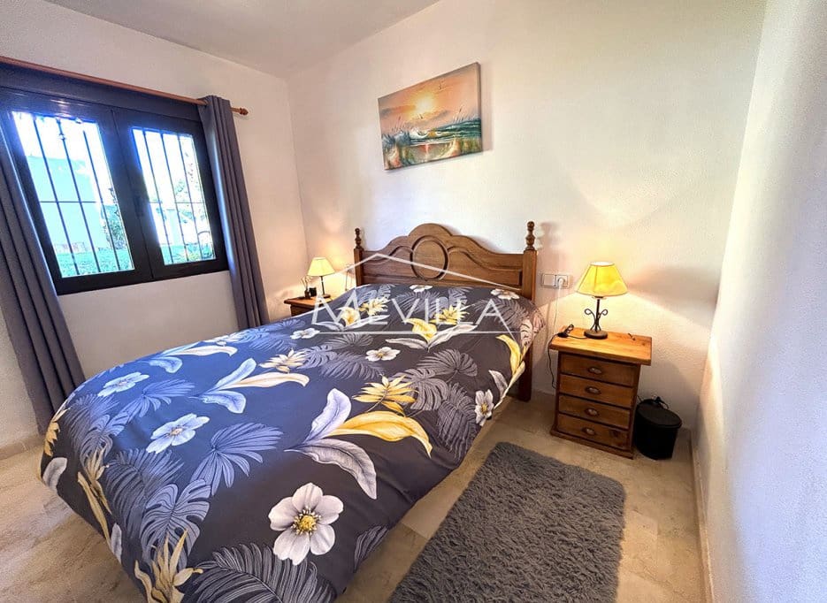 3 Zimmer Apartment zu verkaufen in Villamartin mit Pool Garage - 219.995 € (Ref: 9223692)