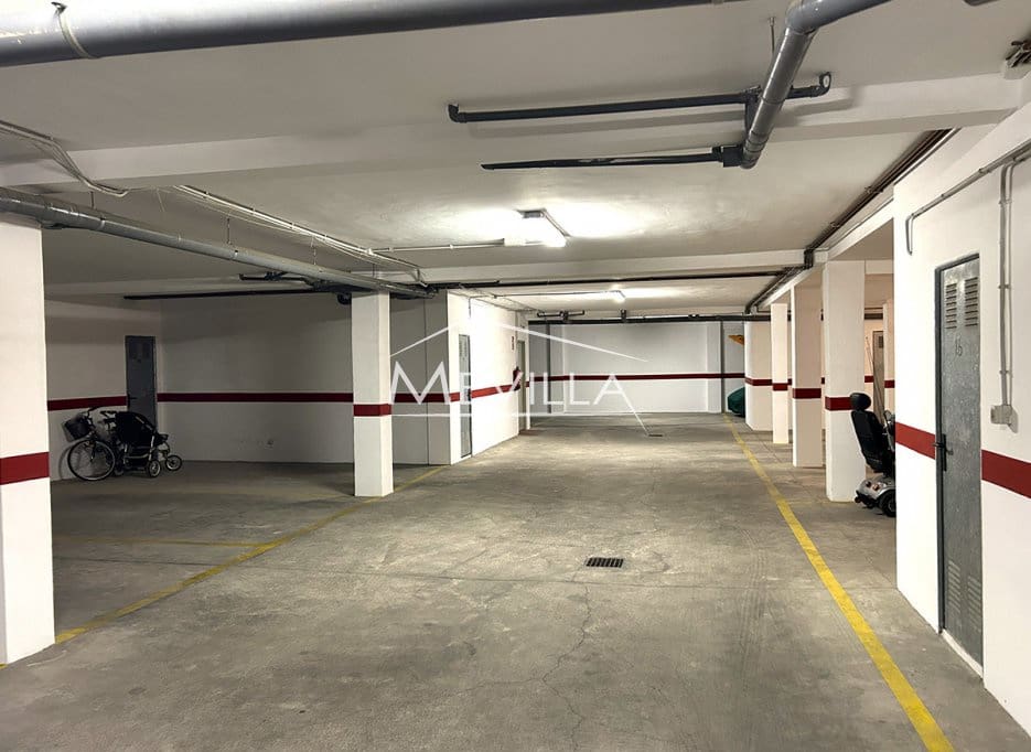 3 Zimmer Apartment zu verkaufen in Villamartin mit Pool Garage - 219.995 € (Ref: 9223692)