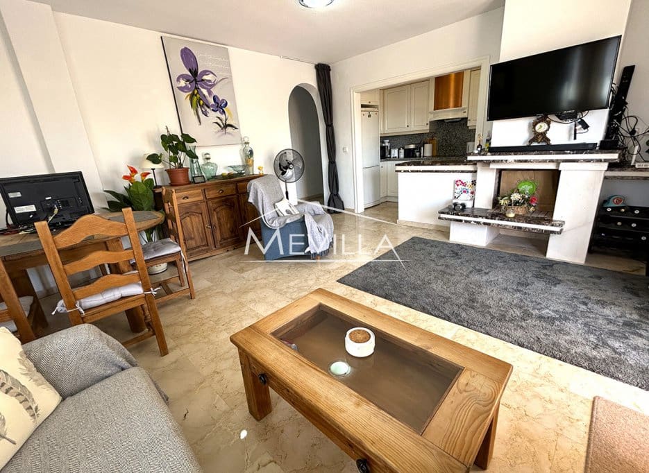 3 Zimmer Apartment zu verkaufen in Villamartin mit Pool Garage - 219.995 € (Ref: 9223692)