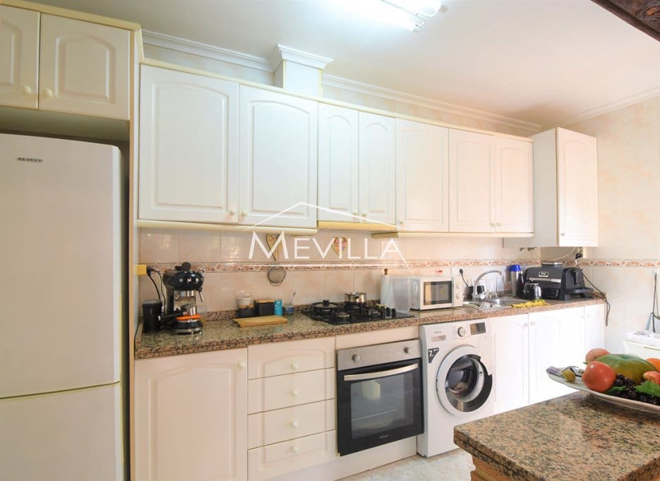 Chalet de 3 habitaciones en Playa Flamenca en venta con piscina garaje - 230.000 € (Ref: 9267773)