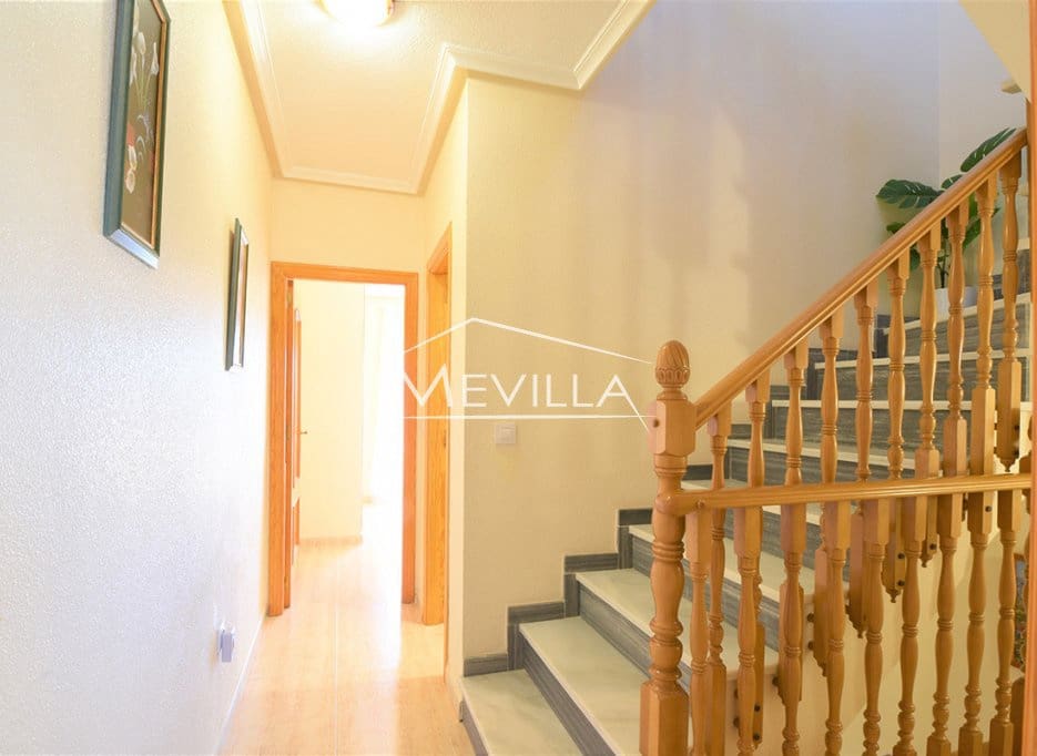 3 slaapkamer Huis te koop in Playa Flamenca met zwembad garage - € 367.500 (Ref: 9294112)