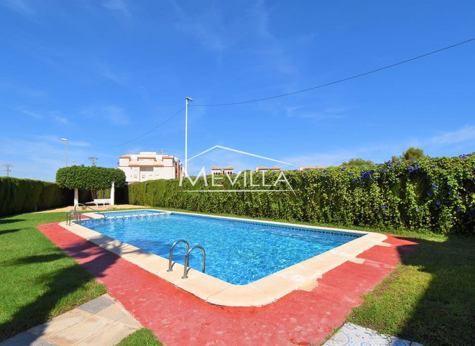 3 slaapkamer Huis te koop in Playa Flamenca met zwembad garage - € 367.500 (Ref: 9294112)