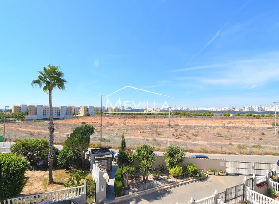 3 slaapkamer Huis te koop in Playa Flamenca met zwembad garage - € 367.500 (Ref: 9294112)