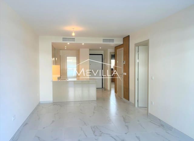 Apartamento de 2 habitaciones en Playa Flamenca, Orihuela en venta con piscina garaje - 374.000 € (Ref: 9345663)